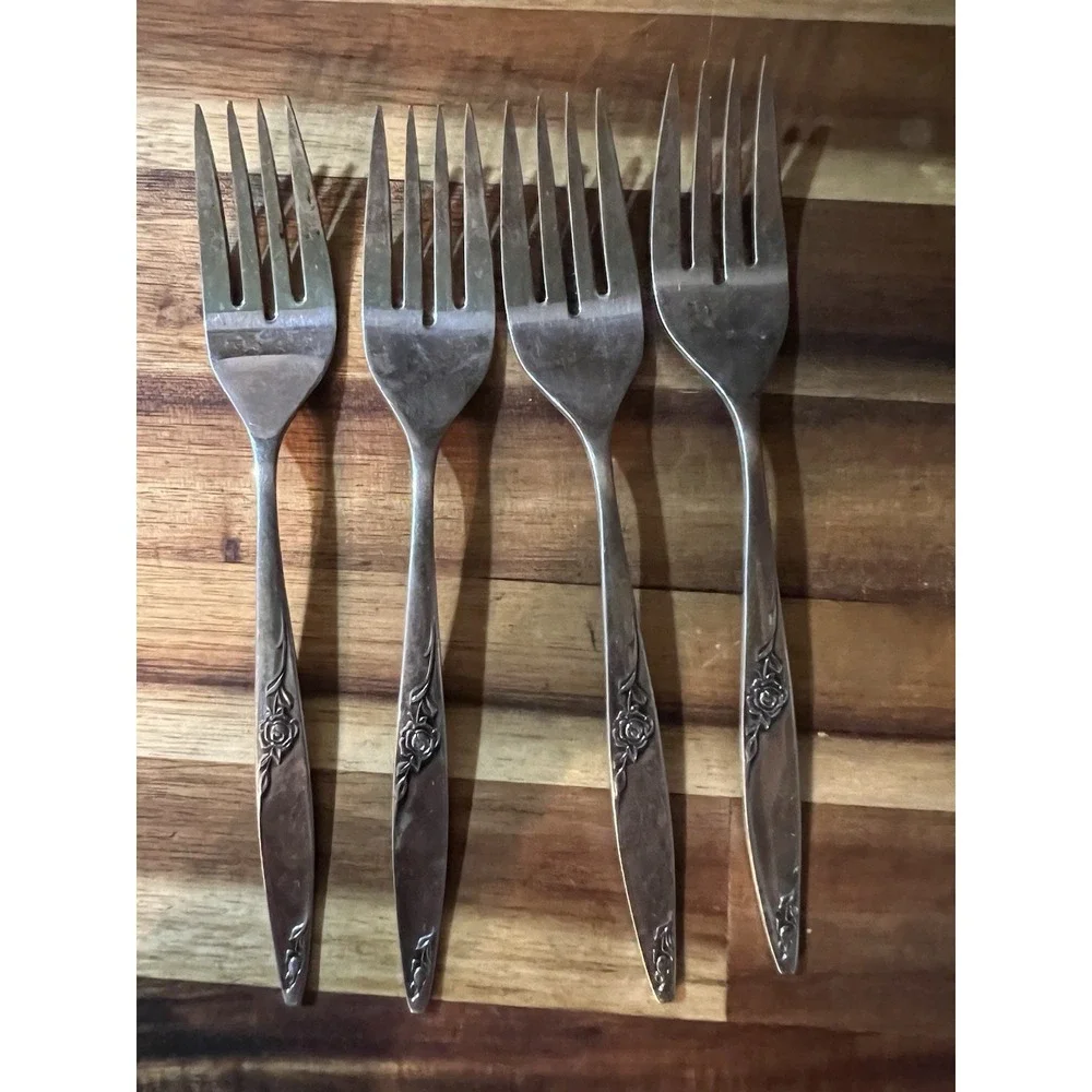 WEST BEND Twilight Rose Stainless Silverware Lot 18 Pcs Oneida Vintage